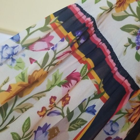 Fashion Nova Mock Neck Long Sleeve Mock Neck Boho Blouse W/Elastic Sleeve Sz.M - Picture 10 of 14